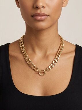 111. House of Harlow cuban chain necklace